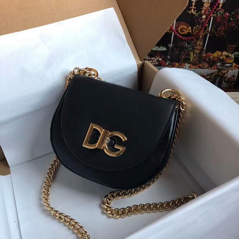 D&G Shoulder Chain Bag BB6343 Plain Litchi Black